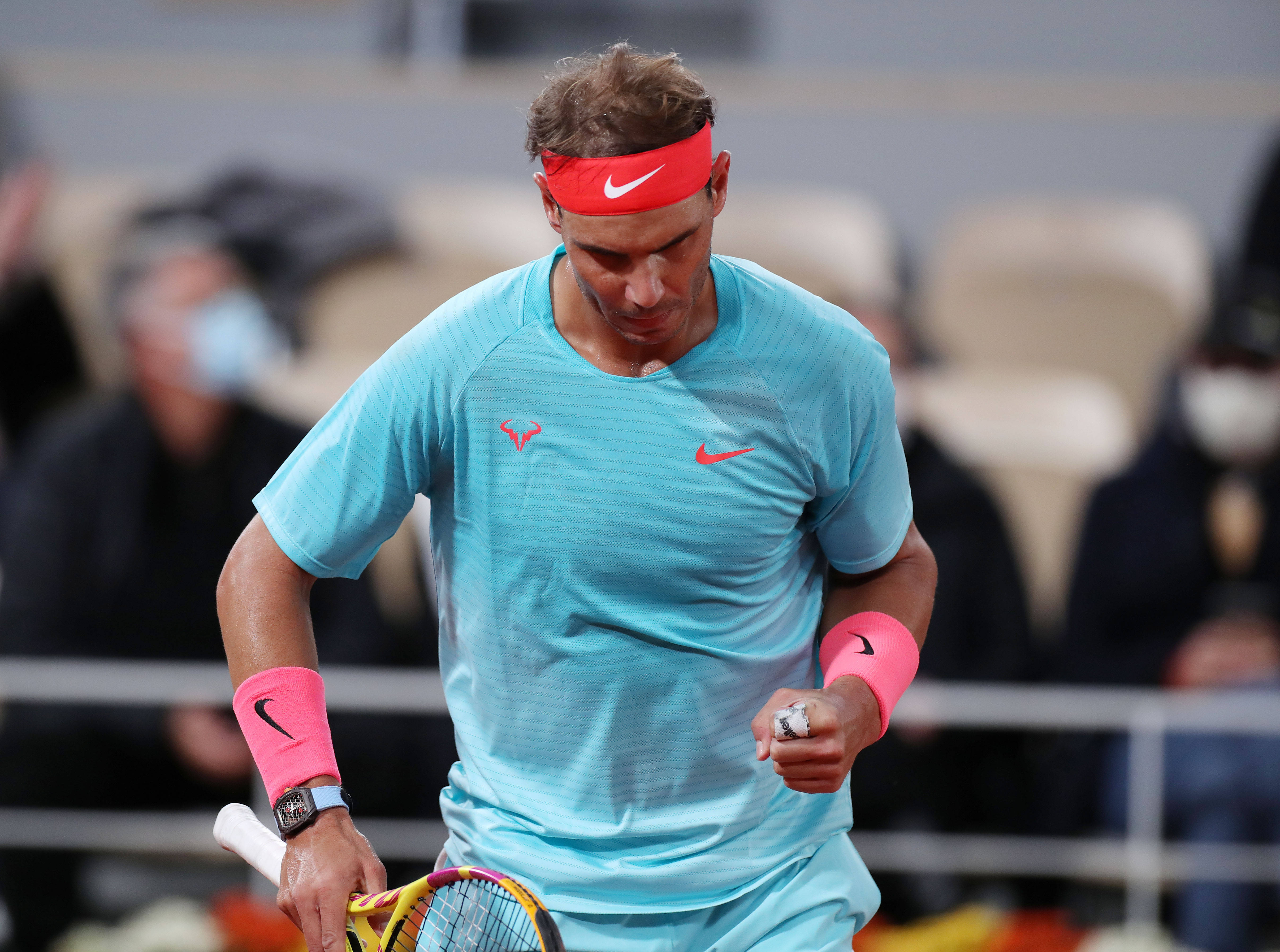 法国网球队险胜英国网球队，纳达尔惊艳世界