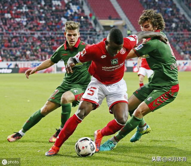 弗赖堡遭遇横扫，陷入降级危机