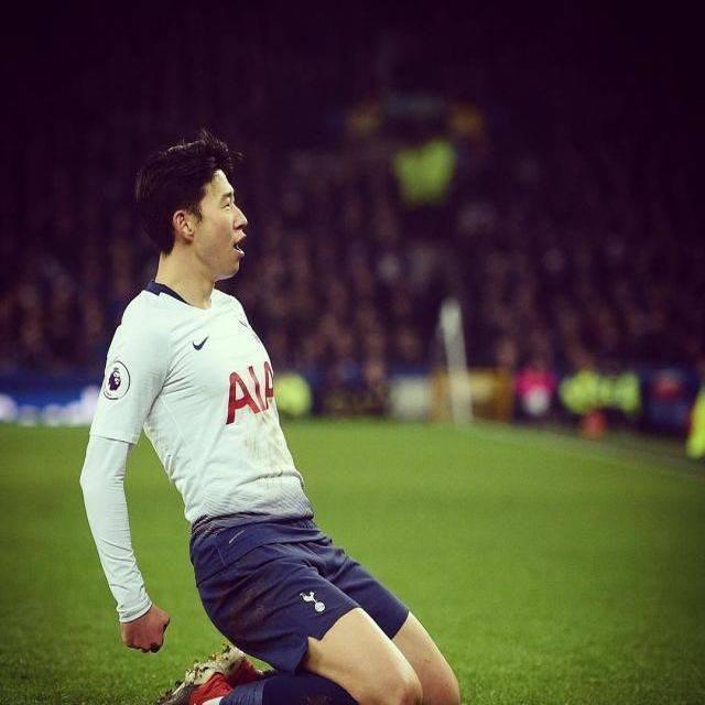 荷兰完胜巴萨，孙兴慜爆发神勇的简单介绍