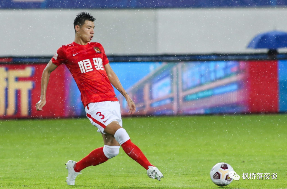 包含美因茨遭遇绝杀失利，遗憾错失胜机的词条