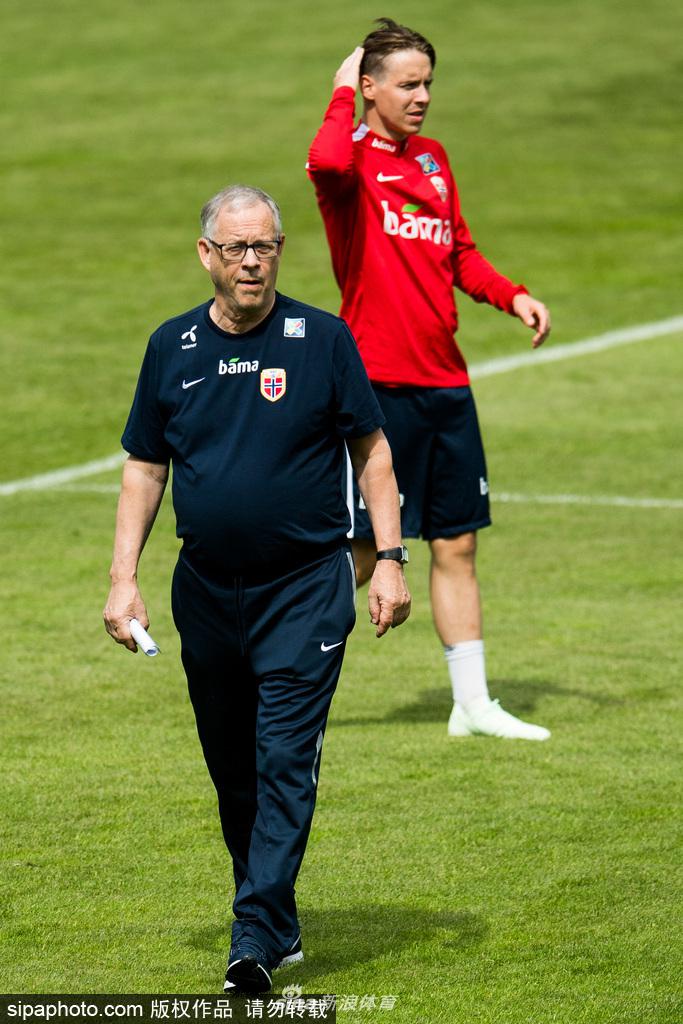 关于挪威队险胜晋级，晋级形势艰难但不失悬念的信息