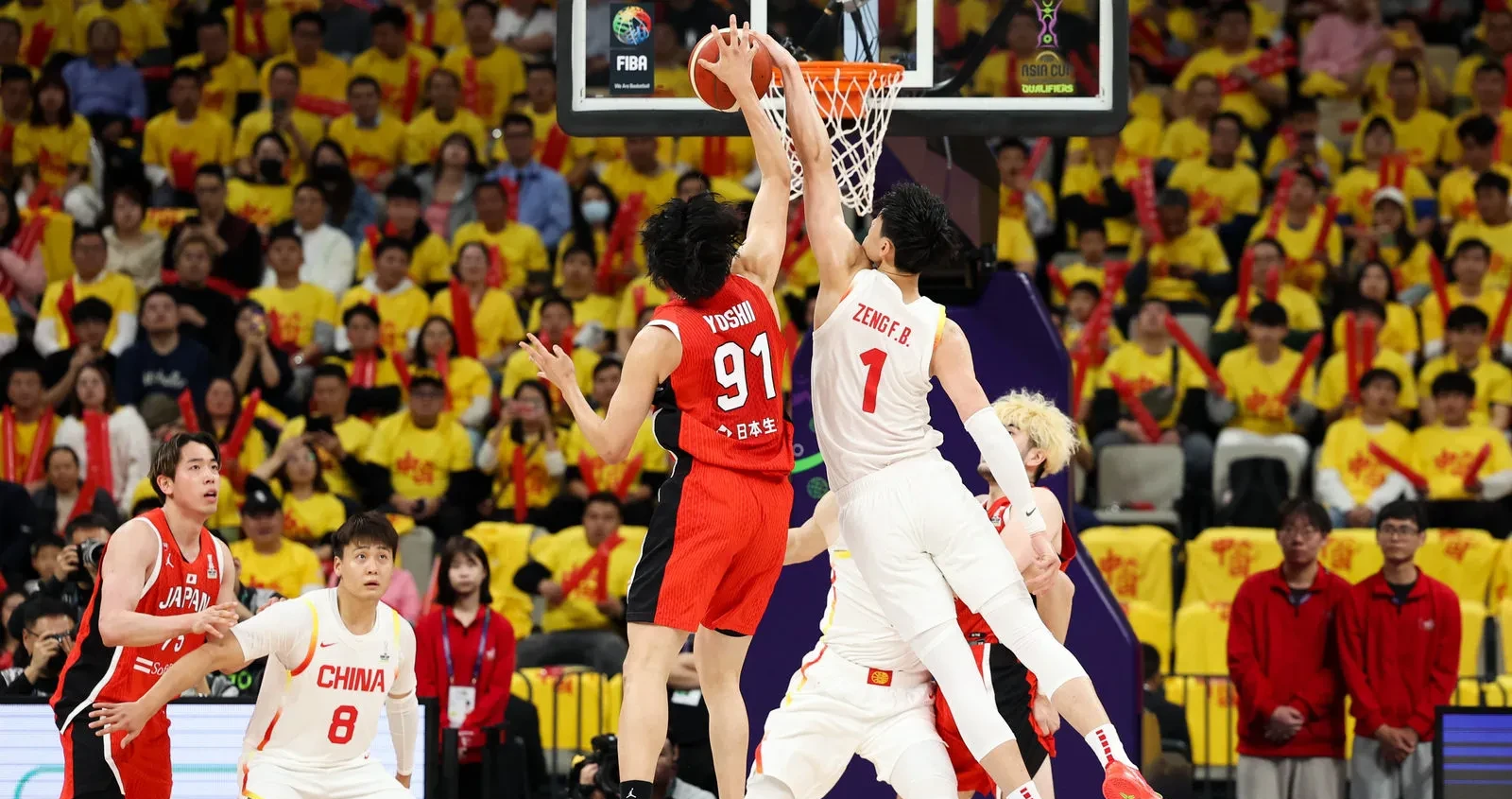 上海男篮火力全开，以惊人分差战胜对手