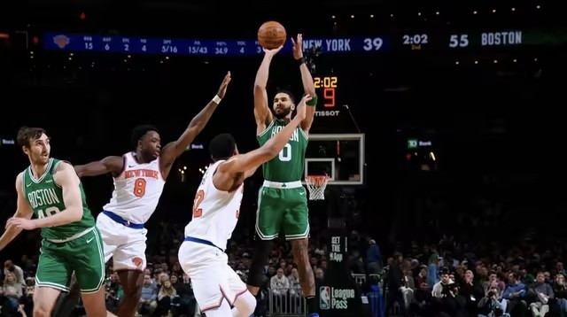 包含尼克斯鏖战吉林队,塔图姆点燃赛场的词条 包含尼克斯鏖战吉林队,塔图姆点燃赛场的词条