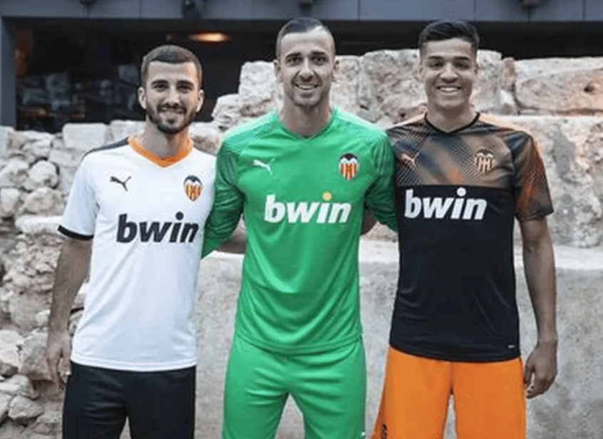 关于马德里竞技爆冷西班牙,科瓦契奇制霸全场的信息 关于马德里竞技爆冷西班牙,科瓦契奇制霸全场的信息