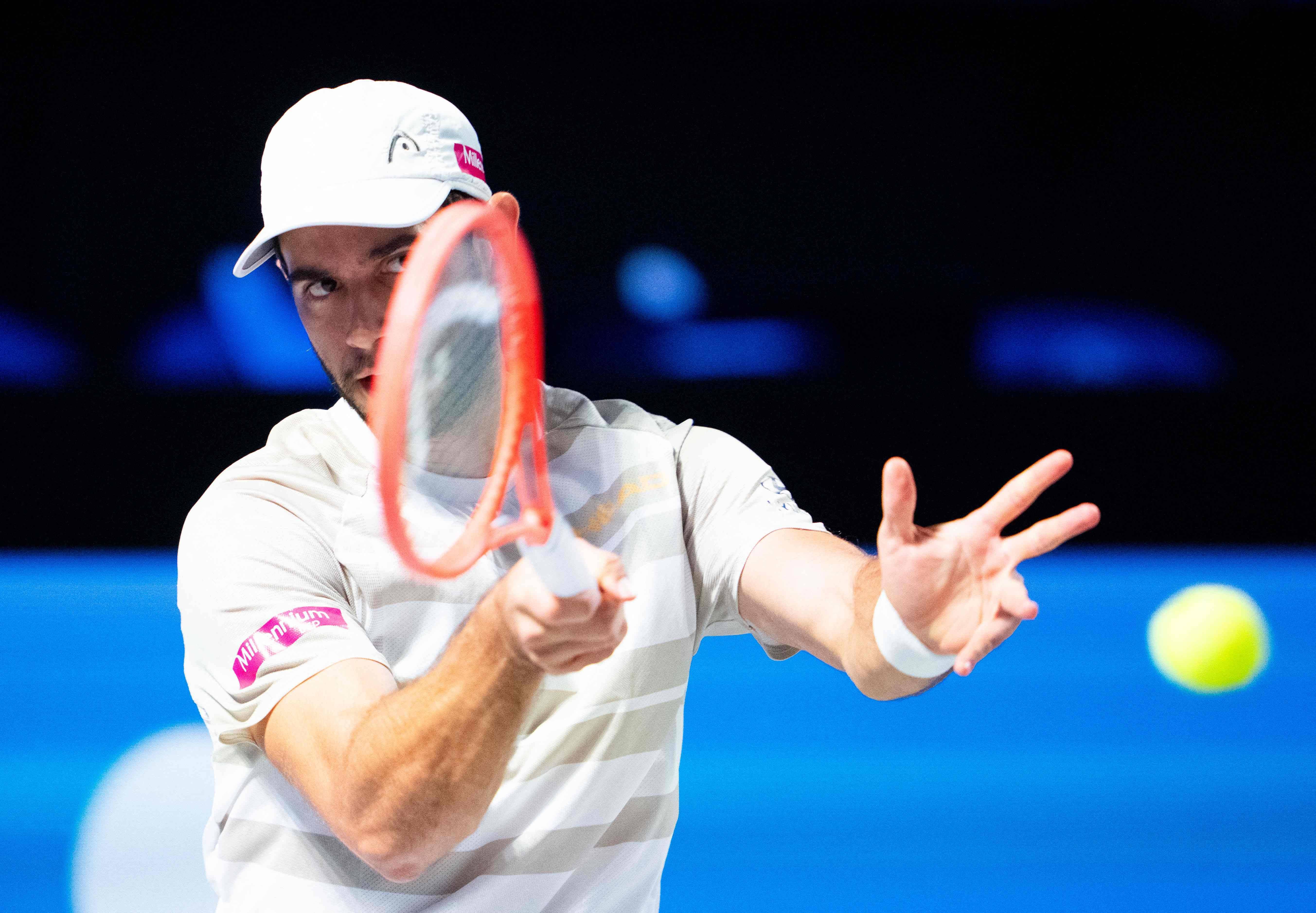 日本网球队爆冷美国网球队,梅德韦杰夫制霸全场的简单介绍 日本网球队爆冷美国网球队,梅德韦杰夫制霸全场的简单介绍