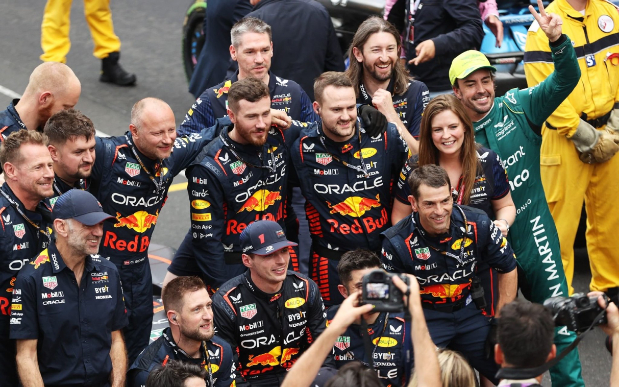 红牛车队绝杀威廉姆斯，阿隆索惊艳四座的简单介绍