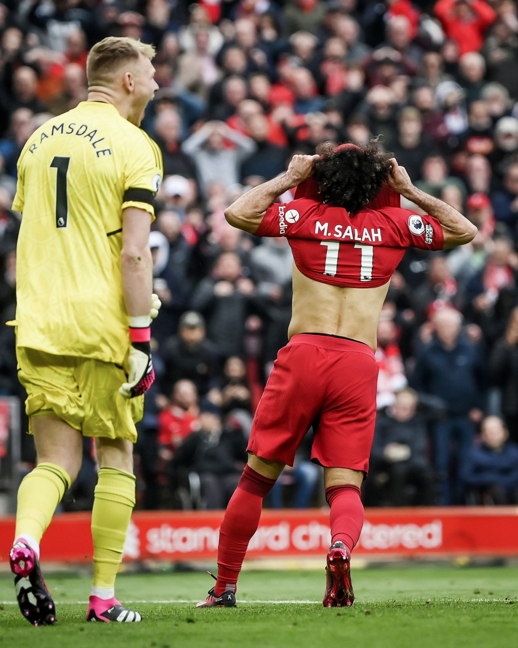 荷兰完胜塞维利亚，萨拉赫送出助攻