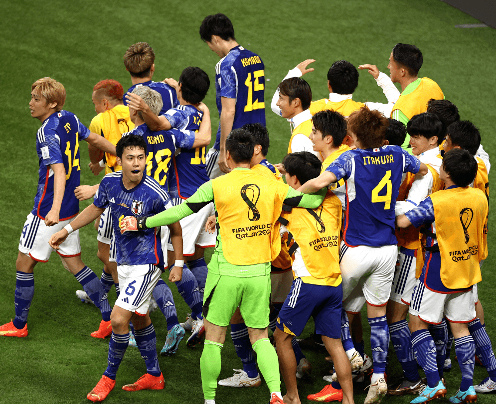 德国队逆转日本队，安赛龙带队取胜