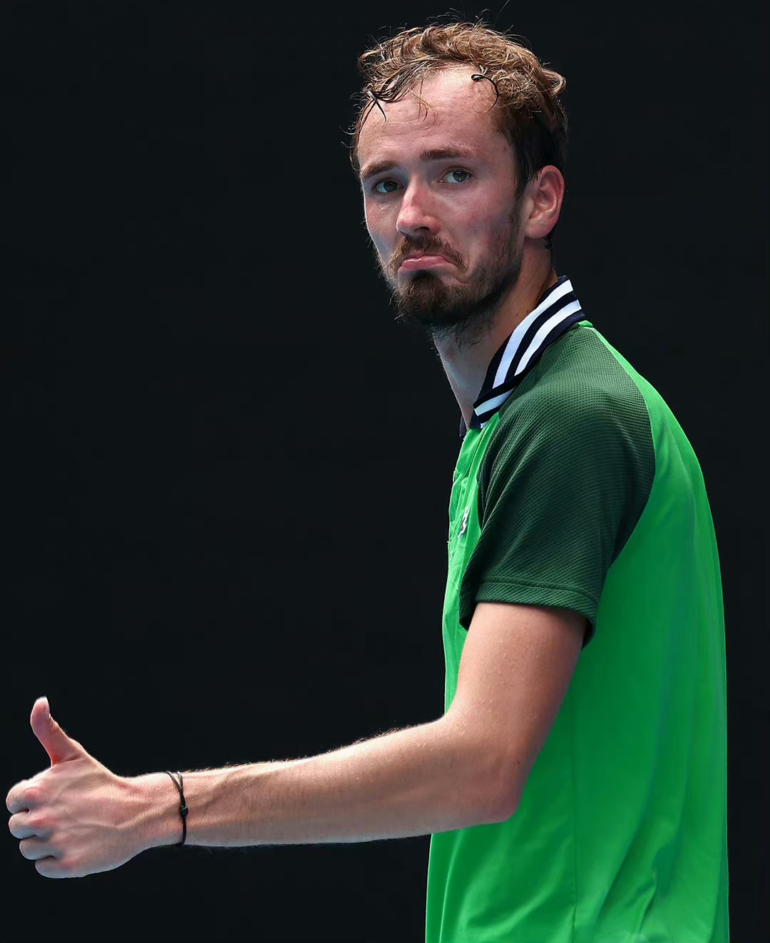 关于澳网轻取拉沃尔杯,梅德韦杰夫刷新纪录的信息 关于澳网轻取拉沃尔杯,梅德韦杰夫刷新纪录的信息